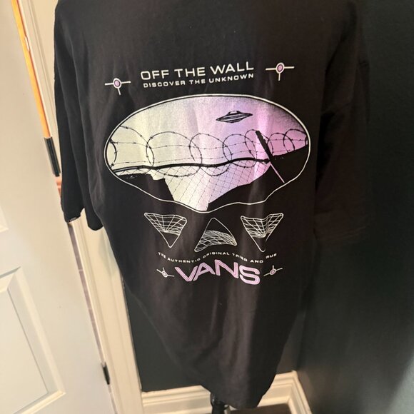 3 Pack Bundle of Van's Tee's Size Large - Picture 5 of 13